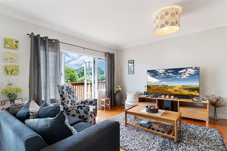 Photo of property in 20 Nile Road, Kelston, Auckland, 0602