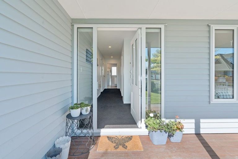 Photo of property in 80a Muir Avenue, Halswell, Christchurch, 8025