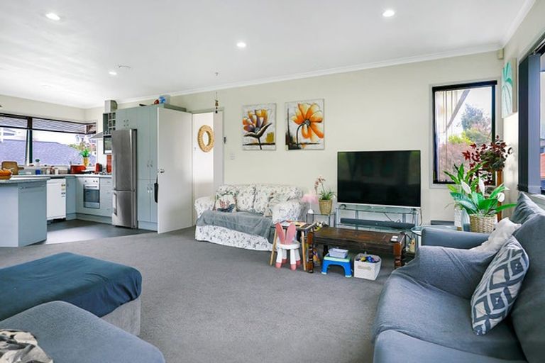 Photo of property in 83 Oranga Street, Westown, New Plymouth, 4310