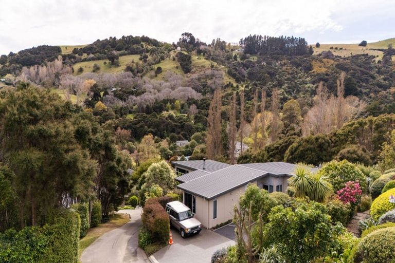 Photo of property in 8 Vangioni Lane, Akaroa, 7520