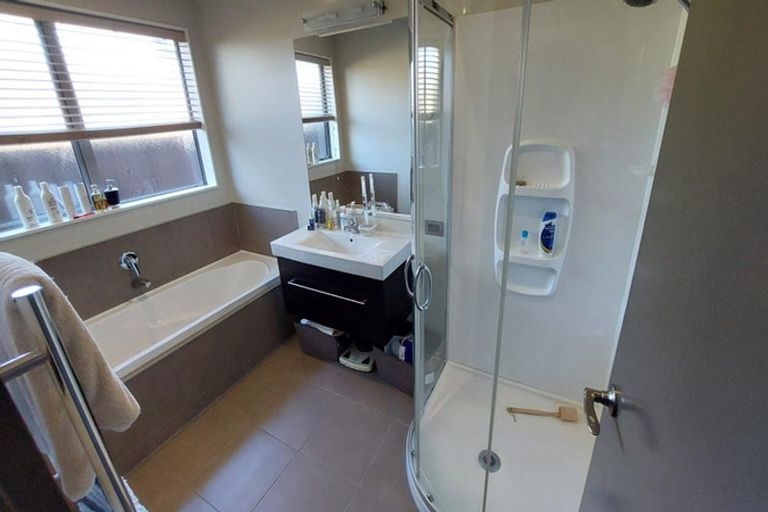 Photo of property in 5 Oak Tree Lane, Rangiora, 7400