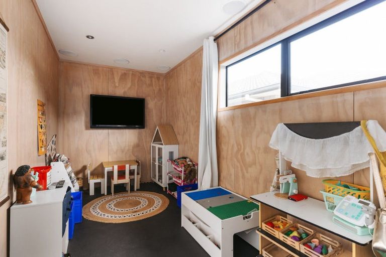 Photo of property in 35 Rota Close, Papamoa Beach, Papamoa, 3118