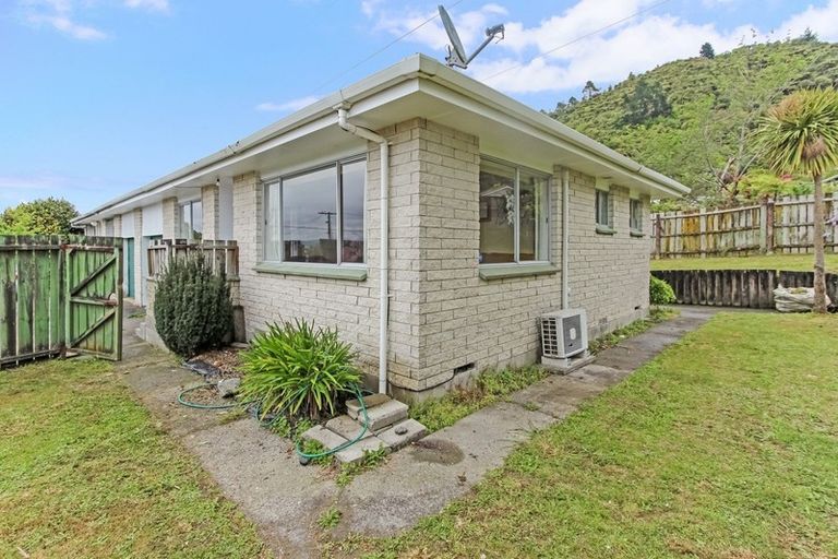 Photo of property in 5b Teal Place, Selwyn Heights, Rotorua, 3015