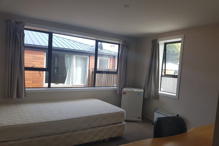 Photo of property in 3 Paeroa Street, Riccarton, Christchurch, 8041