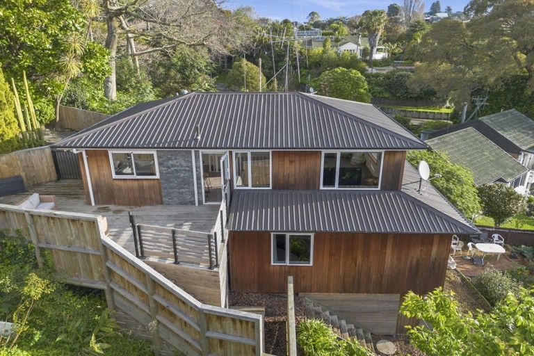 Photo of property in 132 Hinewa Road, Otumoetai, Tauranga, 3110