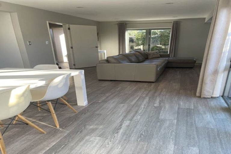 Photo of property in 1/218 Springfield Road, St Albans, Christchurch, 8014