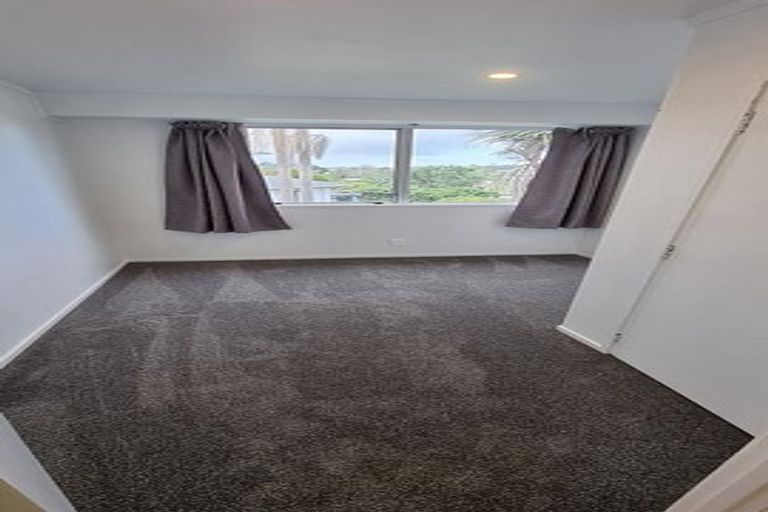 Photo of property in 1/7 Branston Avenue, Browns Bay, Auckland, 0630