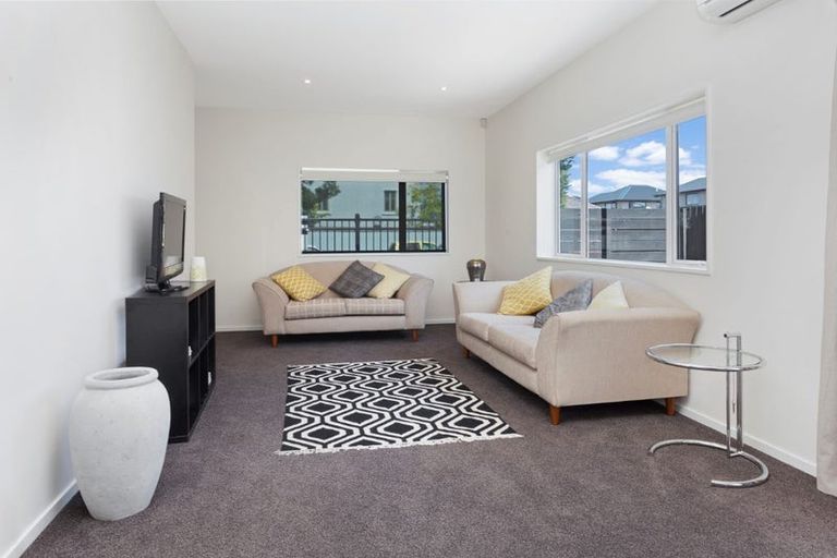 Photo of property in 2/10 George Street, Riccarton, Christchurch, 8041