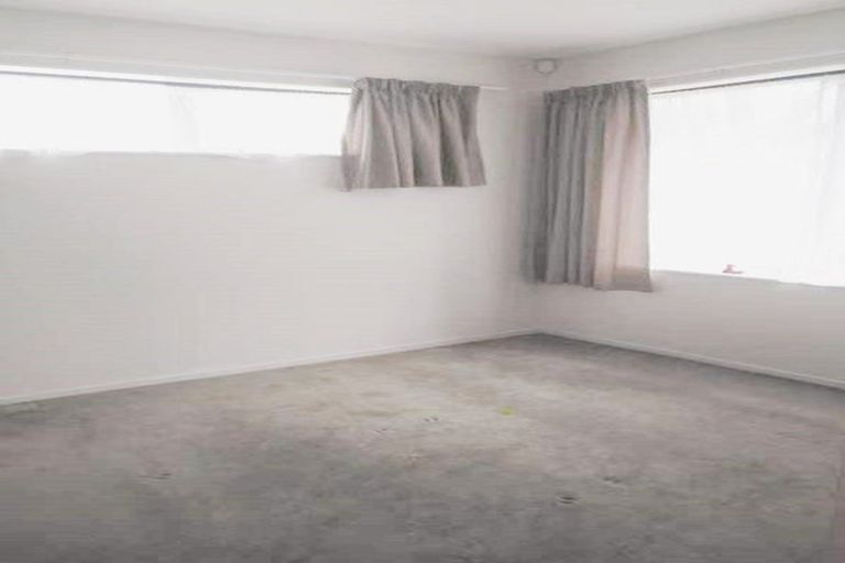 Photo of property in 25 Maugham Drive, Bucklands Beach, Auckland, 2014