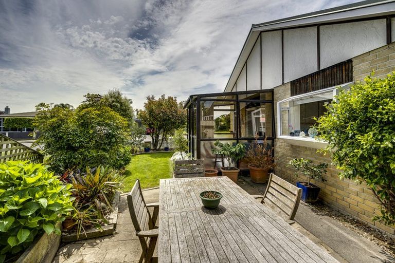 Photo of property in 26 Otatara Road, Taradale, Napier, 4112