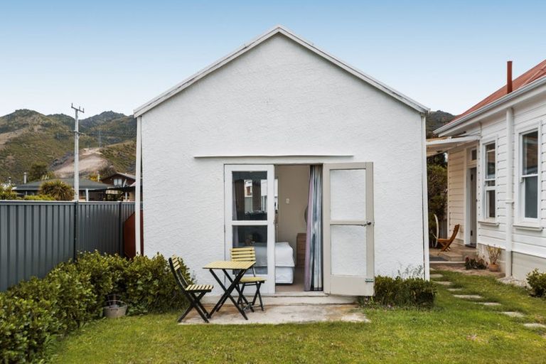 Photo of property in 17 Ray Street, Cromwell, 9310