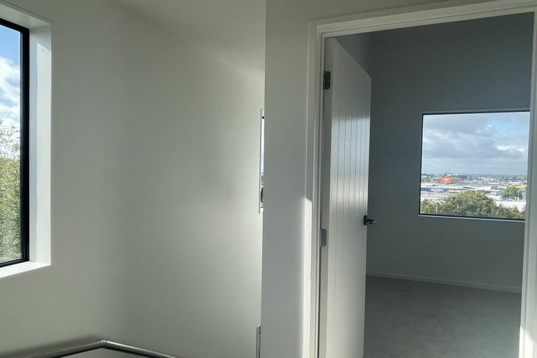 Photo of property in 100f Target Road, Wairau Valley, Auckland, 0629