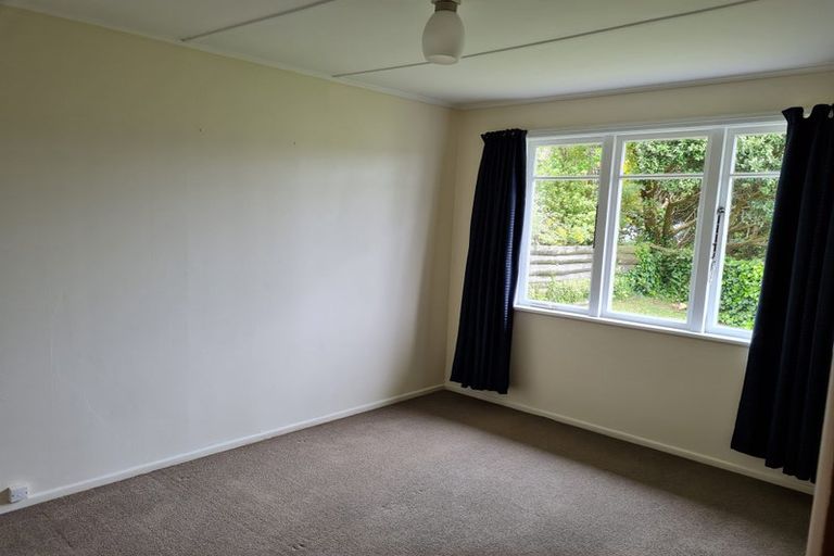 Photo of property in 9 Fraser Avenue, Johnsonville, Wellington, 6037