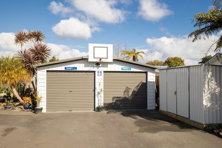 Photo of property in 145 Robinson Road, Whitianga, 3510