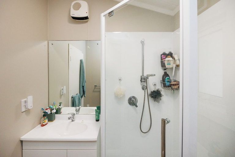 Photo of property in 2 Dalrymple Place, Marton, 4710