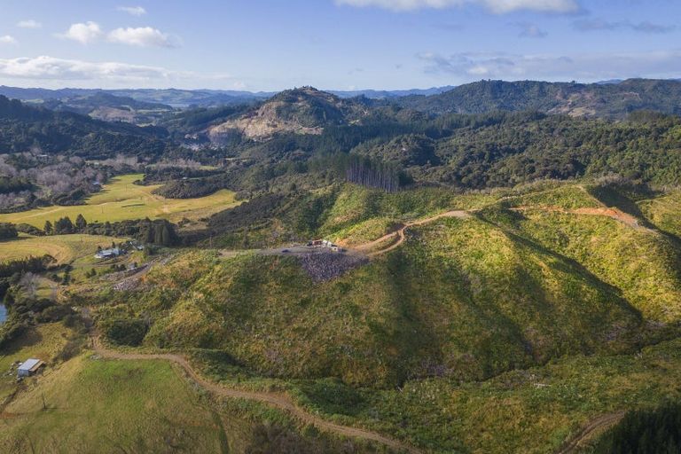 Photo of property in 1870 The 309 Road, Kaimarama, Whitianga, 3591