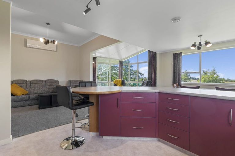 Photo of property in 2319 Mountain Road, Tariki, Inglewood, 4390