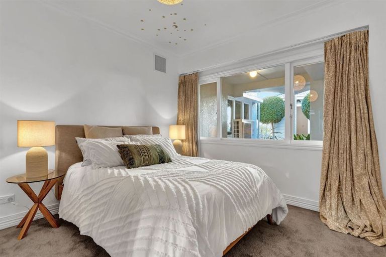 Photo of property in 24 Norman Road, Hauraki, Auckland, 0622