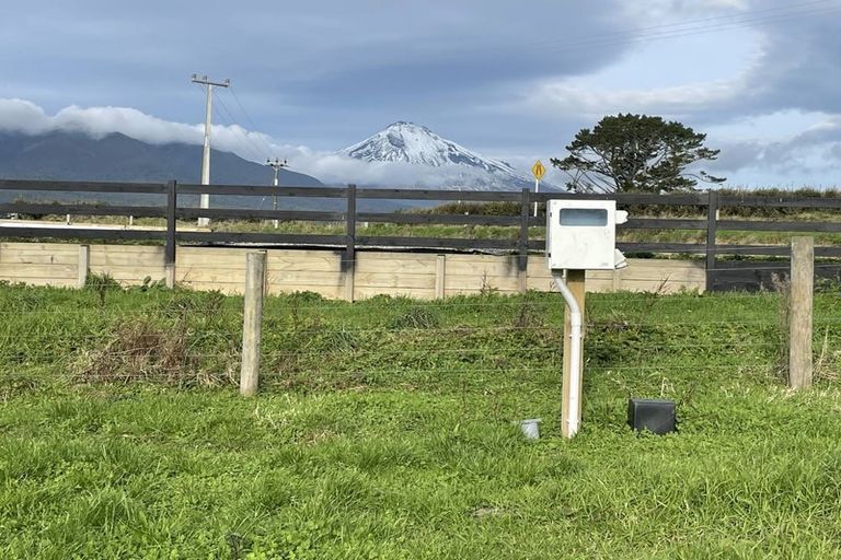 Photo of property in 319 Dover Road, Okato, 4374