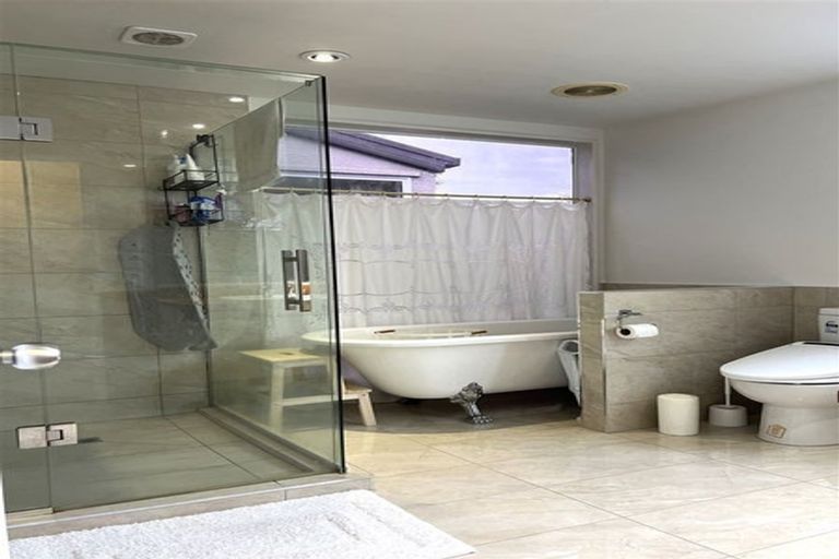 Photo of property in 51 Trafford Street, Harewood, Christchurch, 8051