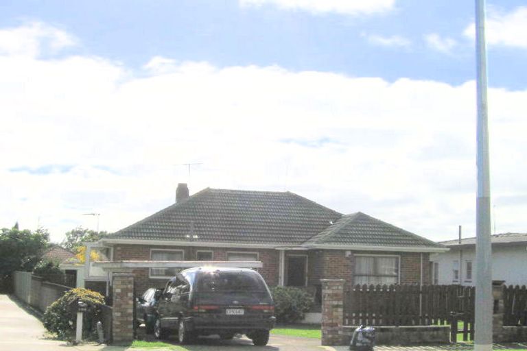 Photo of property in 160 Rangitoto Road, Papatoetoe, Auckland, 2025