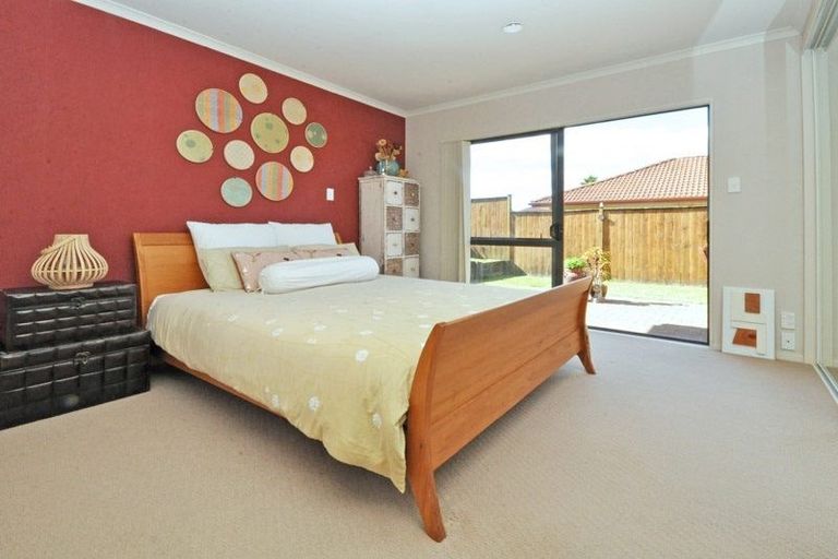 Photo of property in 30 Skelton Avenue, Randwick Park, Auckland, 2105