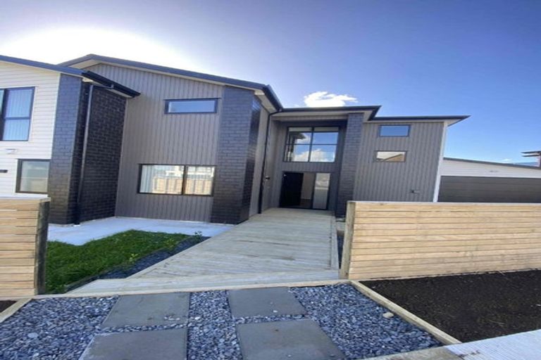 Photo of property in 5 Bendridge Street, Flat Bush, Auckland, 2019