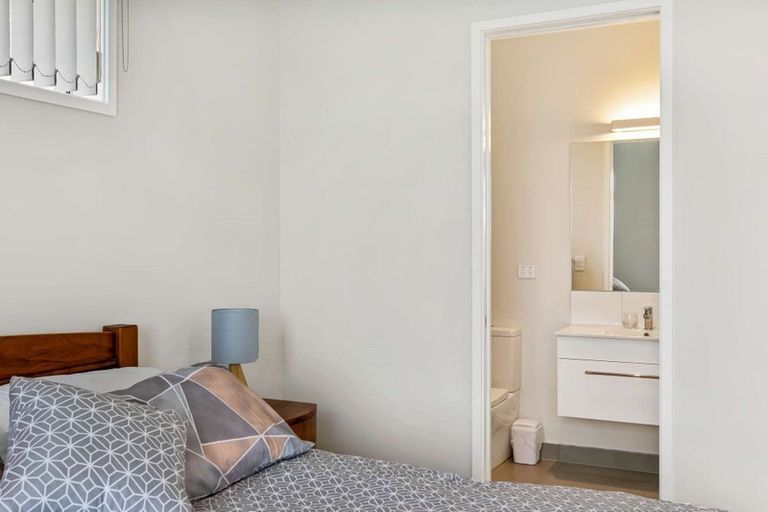 Photo of property in 24 Manuel Road, Silverdale, 0932