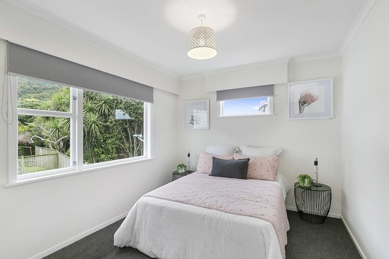 Photo of property in 54 Kandy Crescent, Ngaio, Wellington, 6035