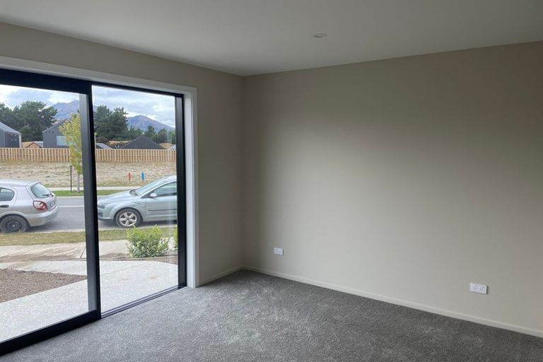 Photo of property in Northlake, 10 Cairnmuir Street, Wanaka, 9305
