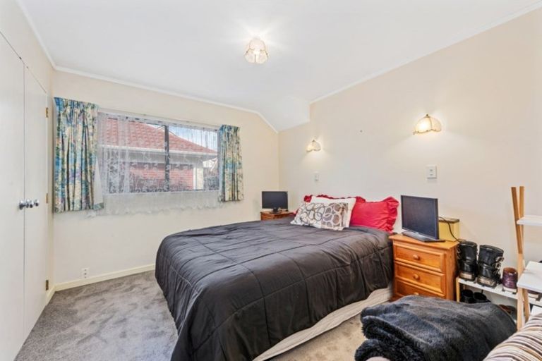 Photo of property in 3/20 Cressy Street, Waterloo, Lower Hutt, 5011