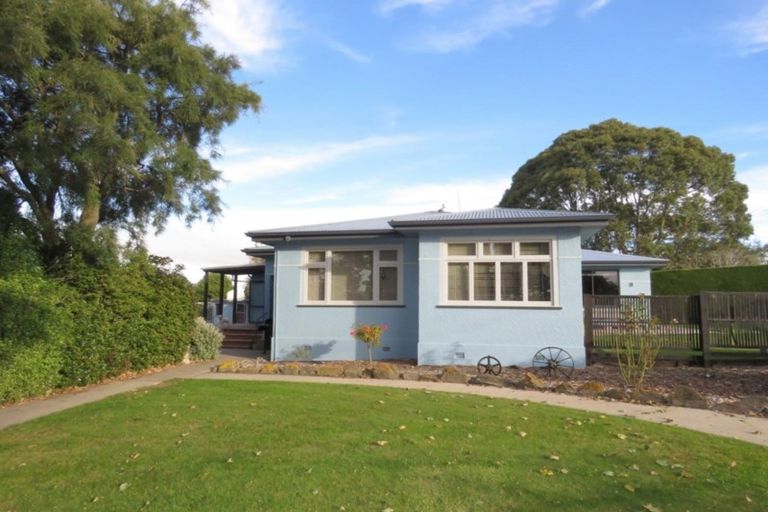 Photo of property in 86 Airedale Road, Weston, Oamaru, 9492