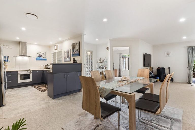 Photo of property in 26a Park Road, Glenfield, Auckland, 0629