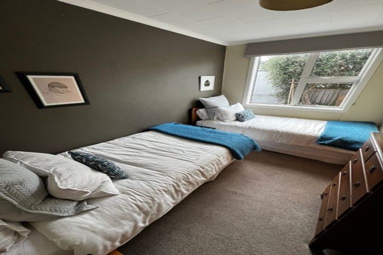 Photo of property in 16b Aparima Avenue, Miramar, Wellington, 6022