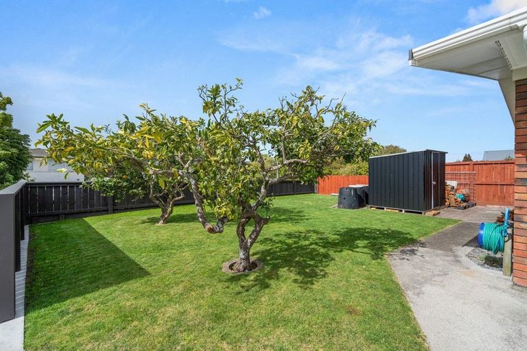 Photo of property in 27 Meadowland Street, Matua, Tauranga, 3110