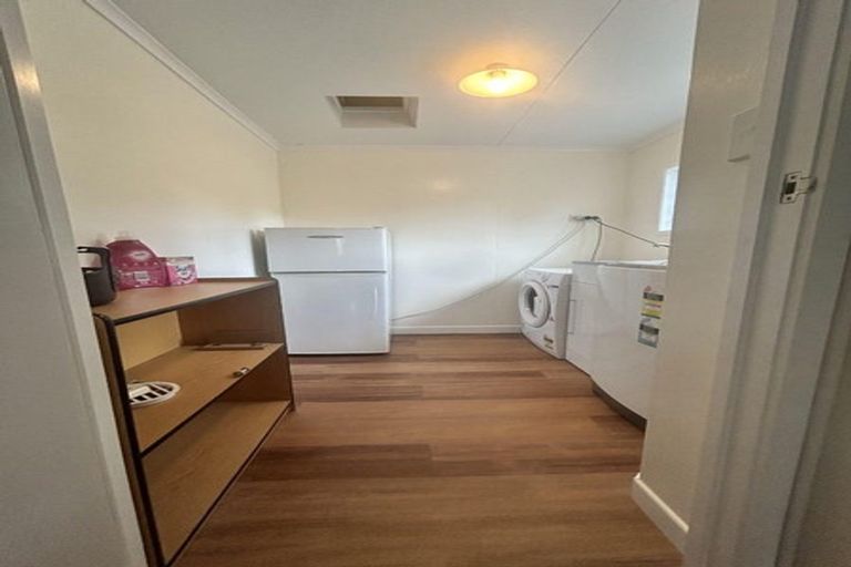 Photo of property in 42 Memorial Drive, Parahaki, Whangarei, 0112