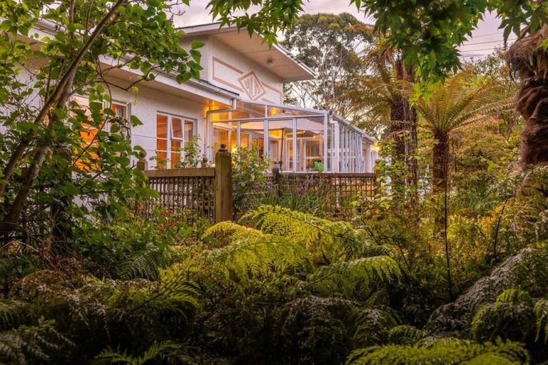 Photo of property in 329 Makirikiri Road, Crofton, Marton, 4787