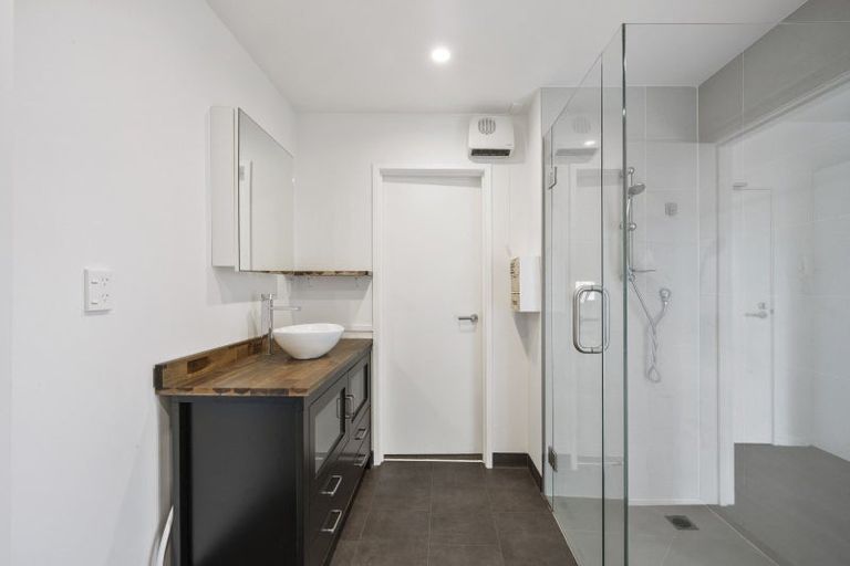 Photo of property in 201/160a Hobsonville Point Road, Hobsonville, Auckland, 0616