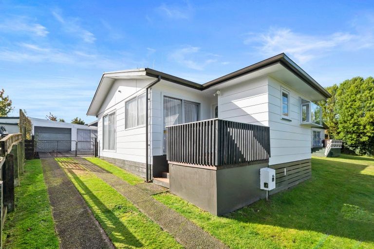 Photo of property in 246 Balmoral Drive, Tokoroa, 3420