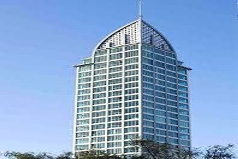 Photo of property in Sentinel Apartments, 1102/3 Northcroft Street, Takapuna, Auckland, 0622