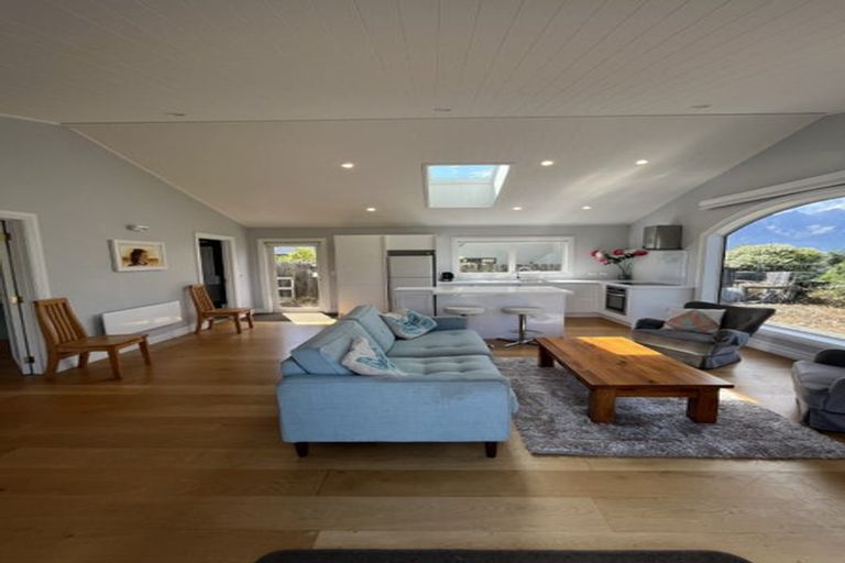 Photo of property in 57 Cedar Drive, Kelvin Heights, Queenstown, 9300