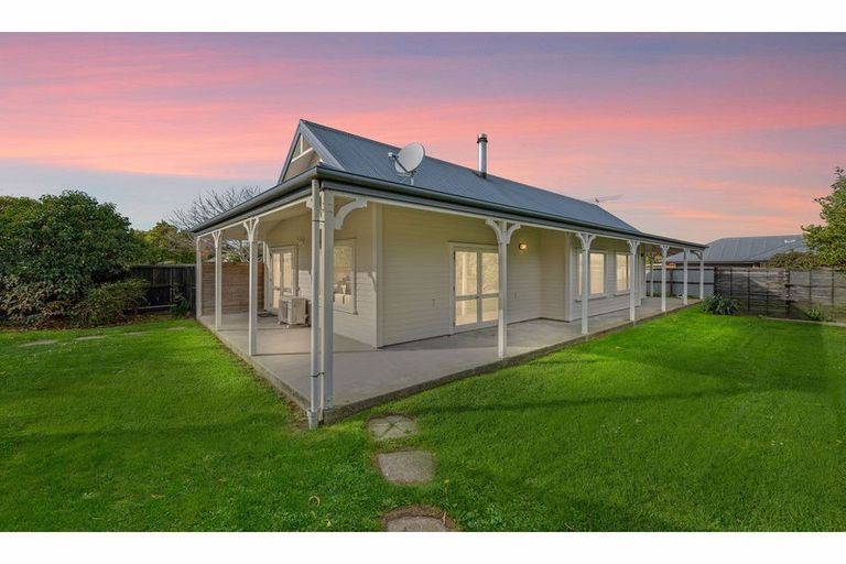 Photo of property in 41 Gladstone Road, Woodend, 7610