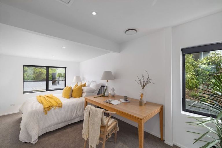 Photo of property in 19 Cass Bay Place, Cass Bay, Lyttelton, 8082