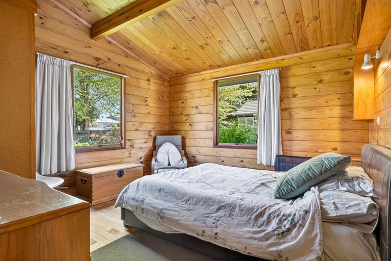 Photo of property in 14 Sunset Street, Hilltop, Taupo, 3330