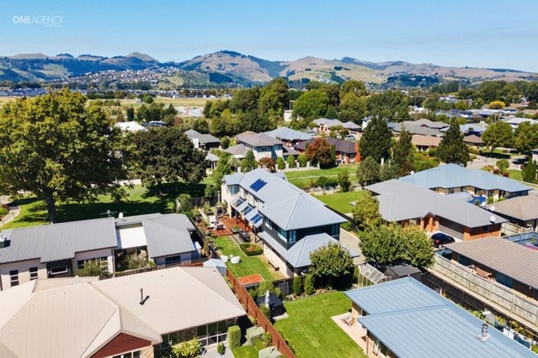 Photo of property in 8 Cunneen Place, Aidanfield, Christchurch, 8025