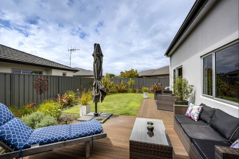 Photo of property in 11 Tasman Drive, Poraiti, Napier, 4112