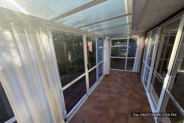 Photo of property in 75 Totara Crescent, Woburn, Lower Hutt, 5011