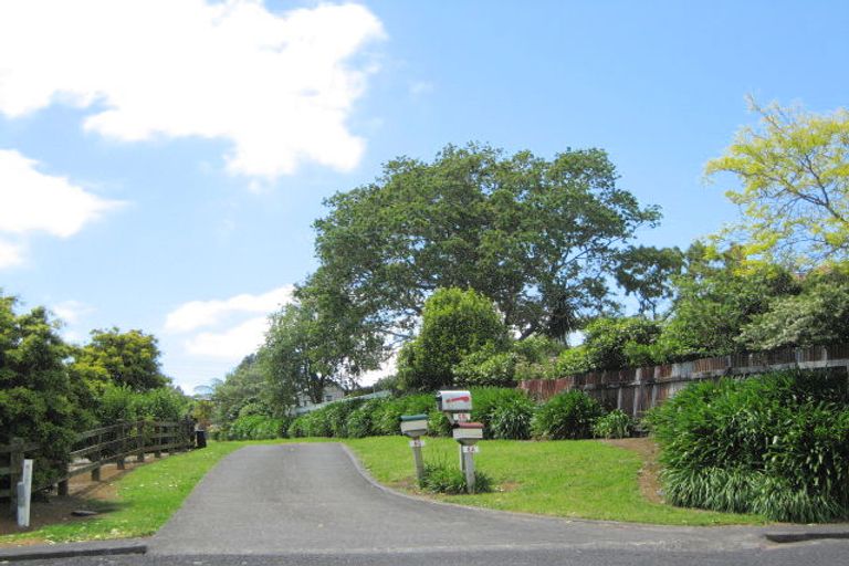 Photo of property in 6c Jayar Heights, Bombay, 2675