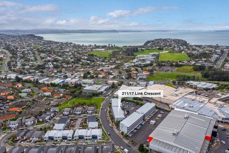 Photo of property in 211/17 Link Crescent, Stanmore Bay, Whangaparaoa, 0932