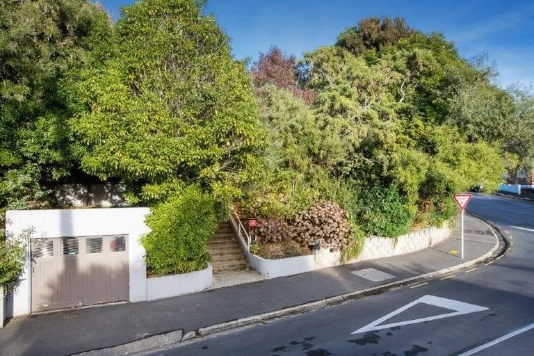 Photo of property in 285 Helensburgh Road, Helensburgh, Dunedin, 9010